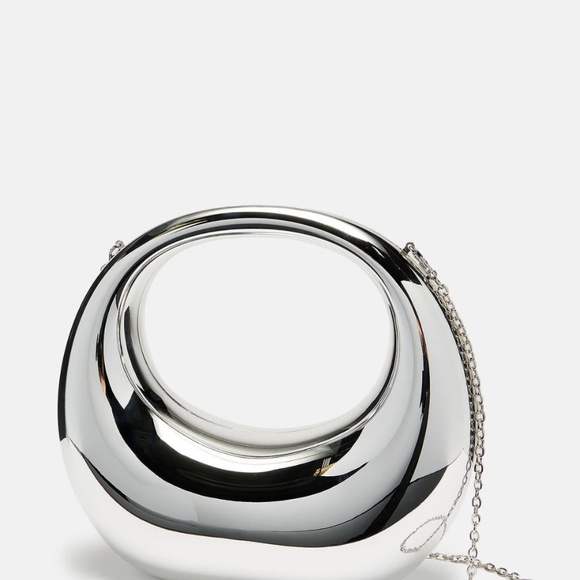 Silver clutch - Picture 2 of 3